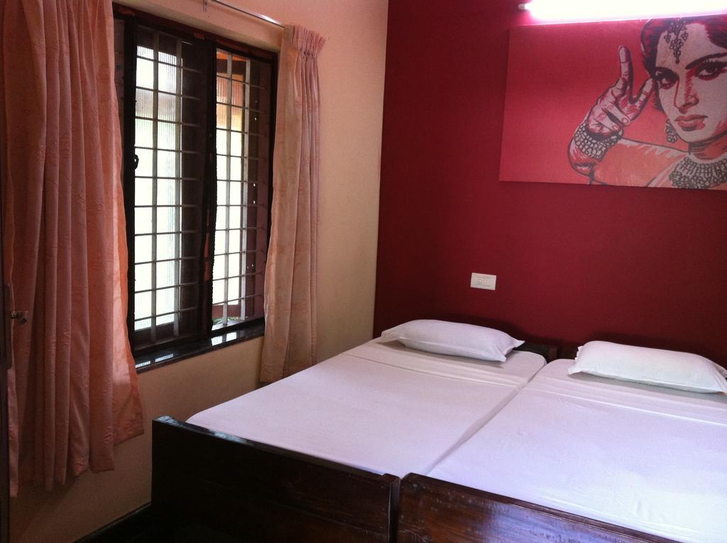 Paradise Inn Guest House Alappuzha Kültér fotó